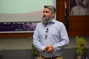 2 SCHUITEMAS ORGANIZATIONAL EXCELLENCE MODEL AT HAMDARD UNIVERSITY